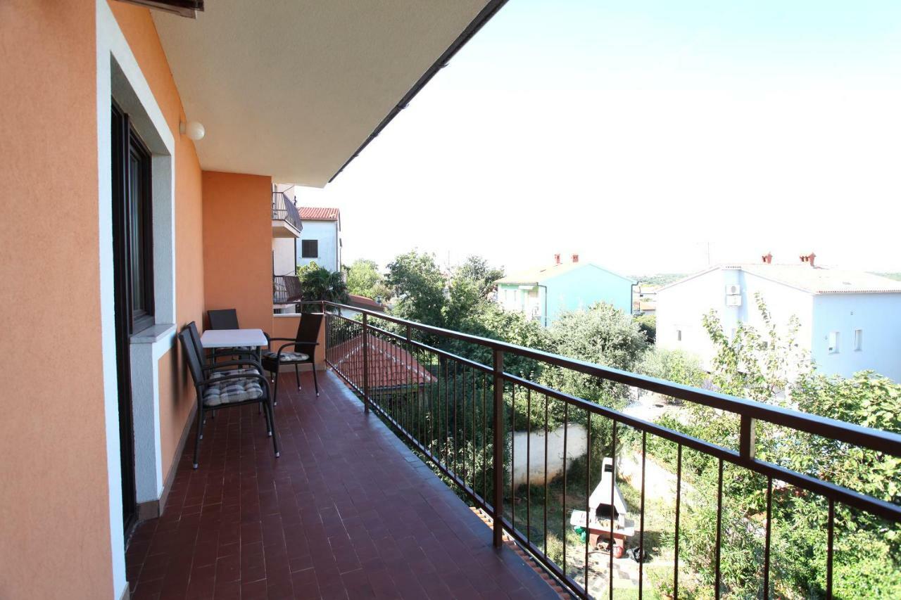 Apartments Ellen Banjole Extérieur photo